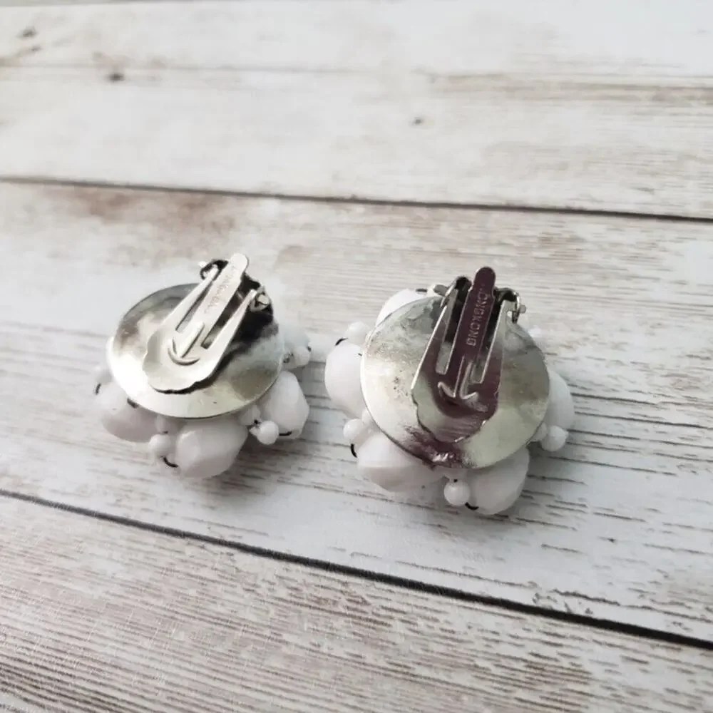Vintage clip earrings